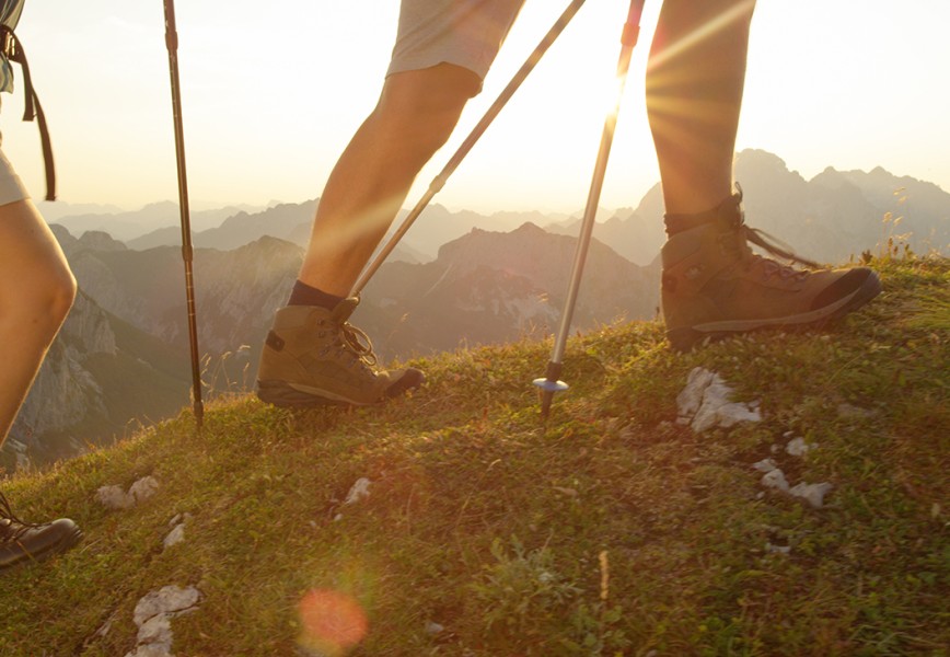 How to Clean Hiking Boots: A 101 Restoration Guide fi